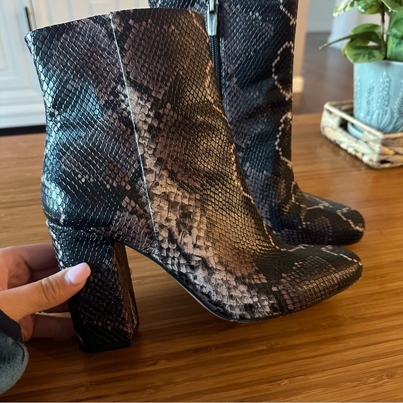 Vince Camuto Booties - Picture 2 of 4